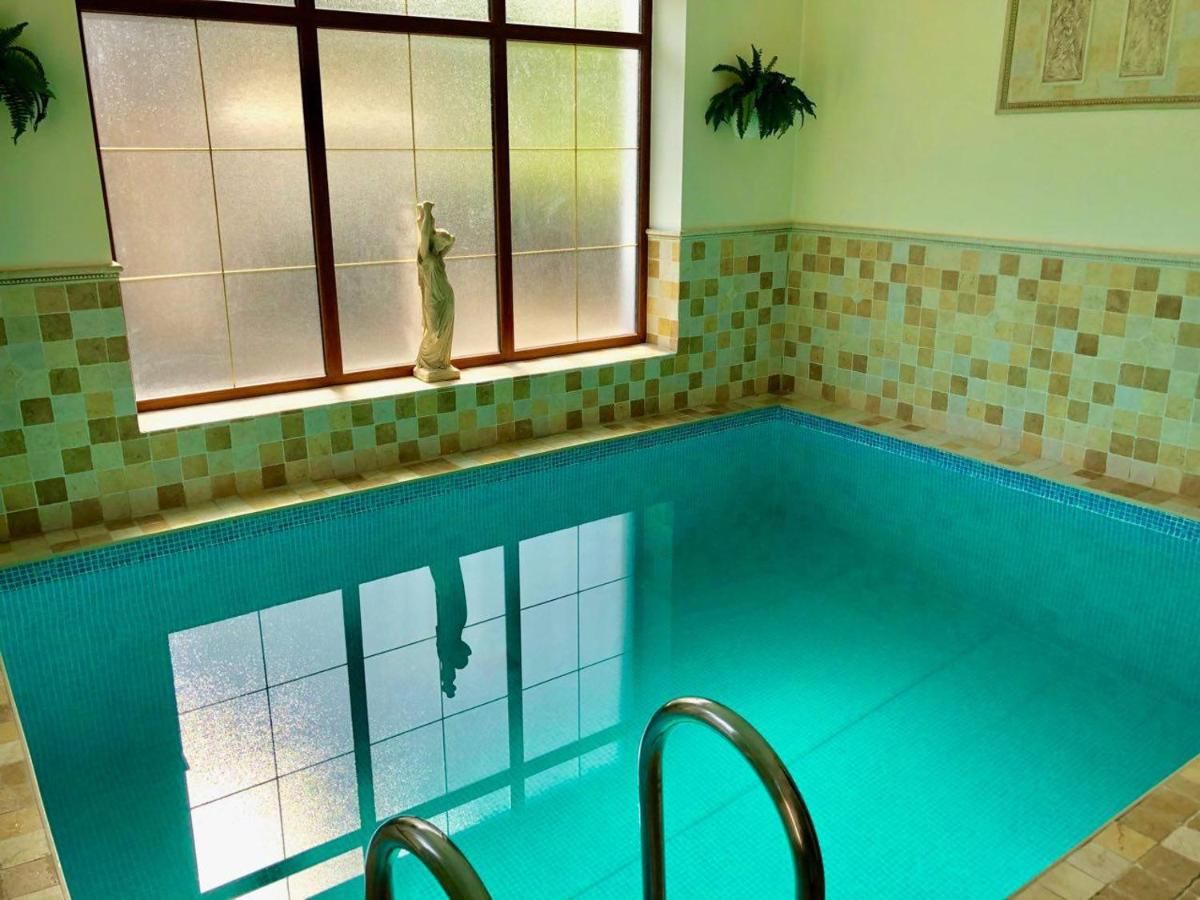 Гостевой дом Guests house with amazing pool and sauna Бабите-18